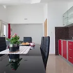 Bora Apartment