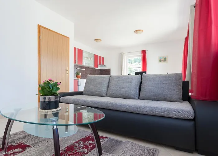 Bora דוברובניק